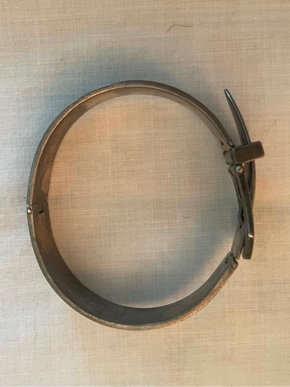 Silver-Tone Women’s Buckle Bracelet
